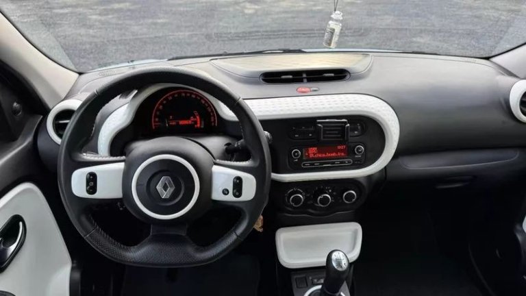 renault-twingo-sce-70-expression-2015 (19)