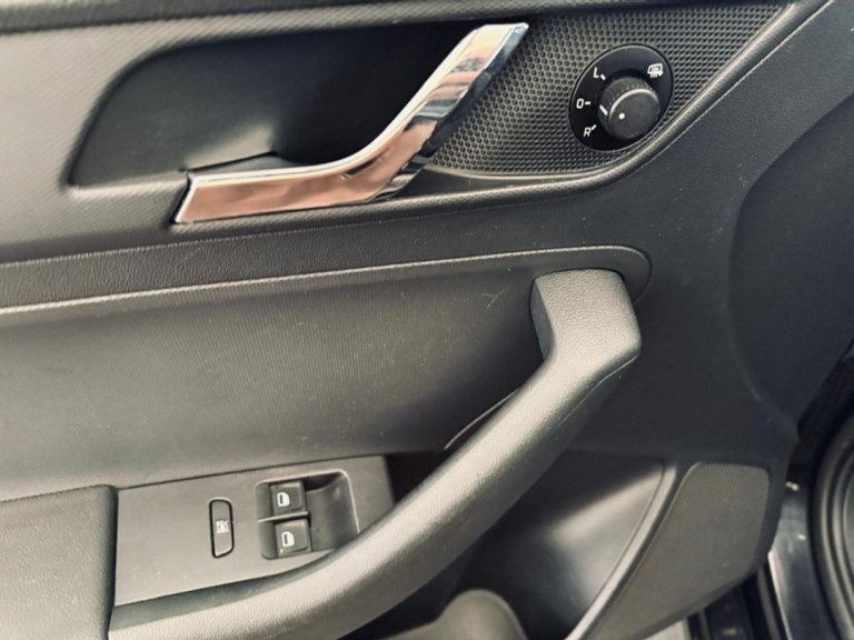 Skoda RAPID IMG-20250709-WA0201