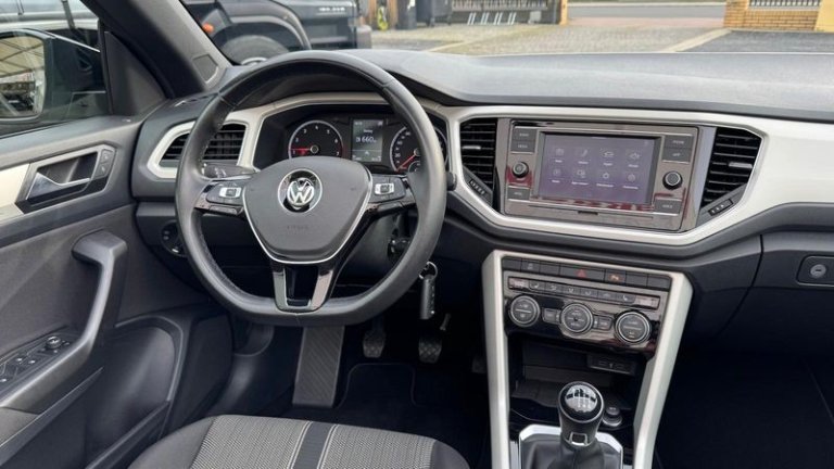 volkswagen-t-roc-2021 (27)