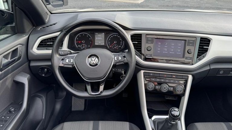 volkswagen-t-roc-2021 (32)